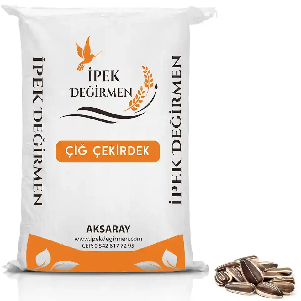 İpek Değirmen Çiğ Siyah Çekirdek Yerli İri Ay Çekirdeği 25 KG